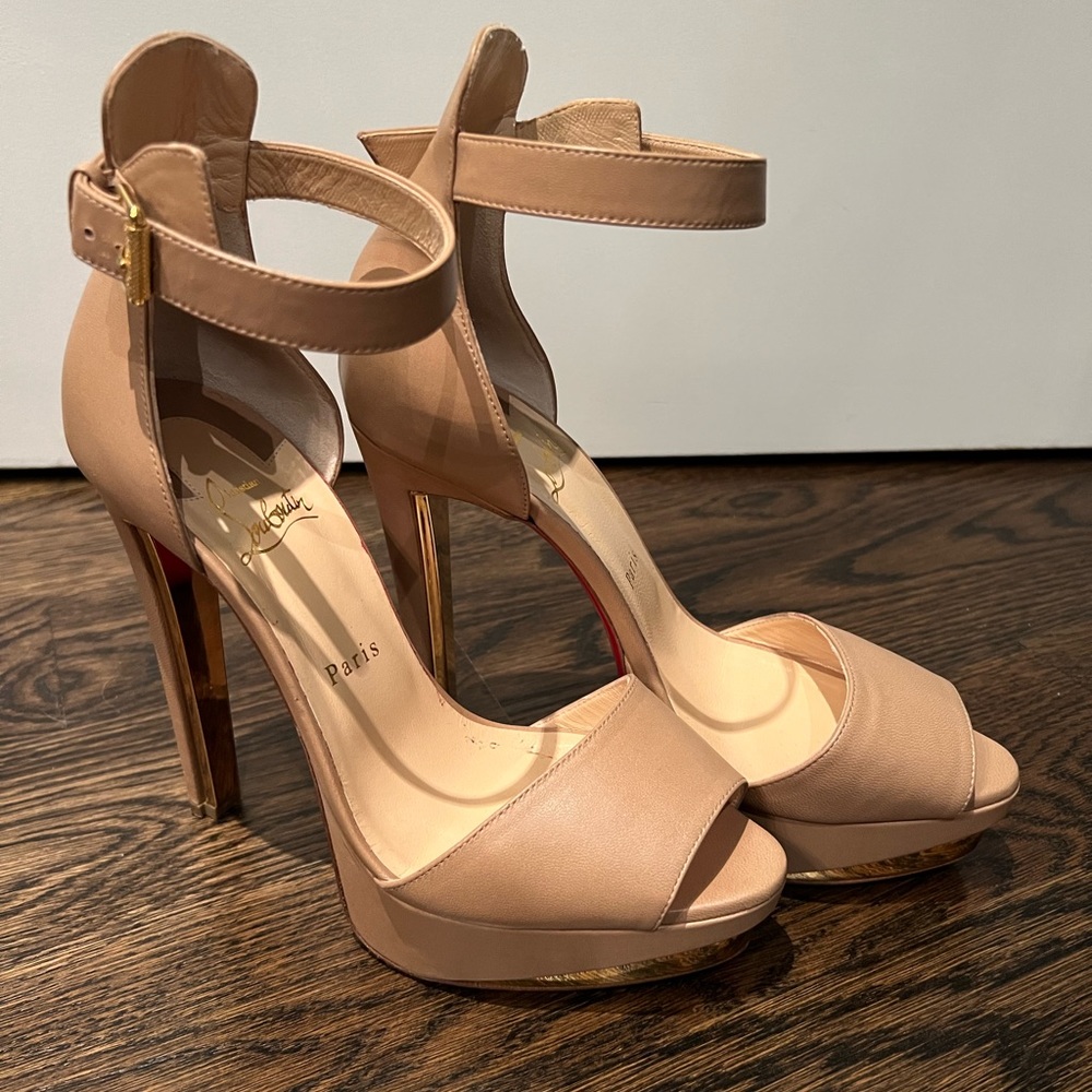 Christian Louboutin nude leather platform tuctopen heels